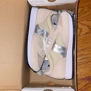 Women’s Saucony Sneakers